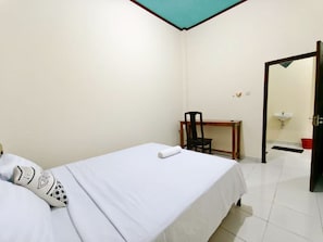 Kamar Double Standar