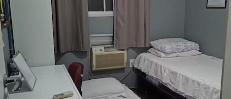 2 habitaciones, tabla de planchar con plancha, wifi y ropa de cama
