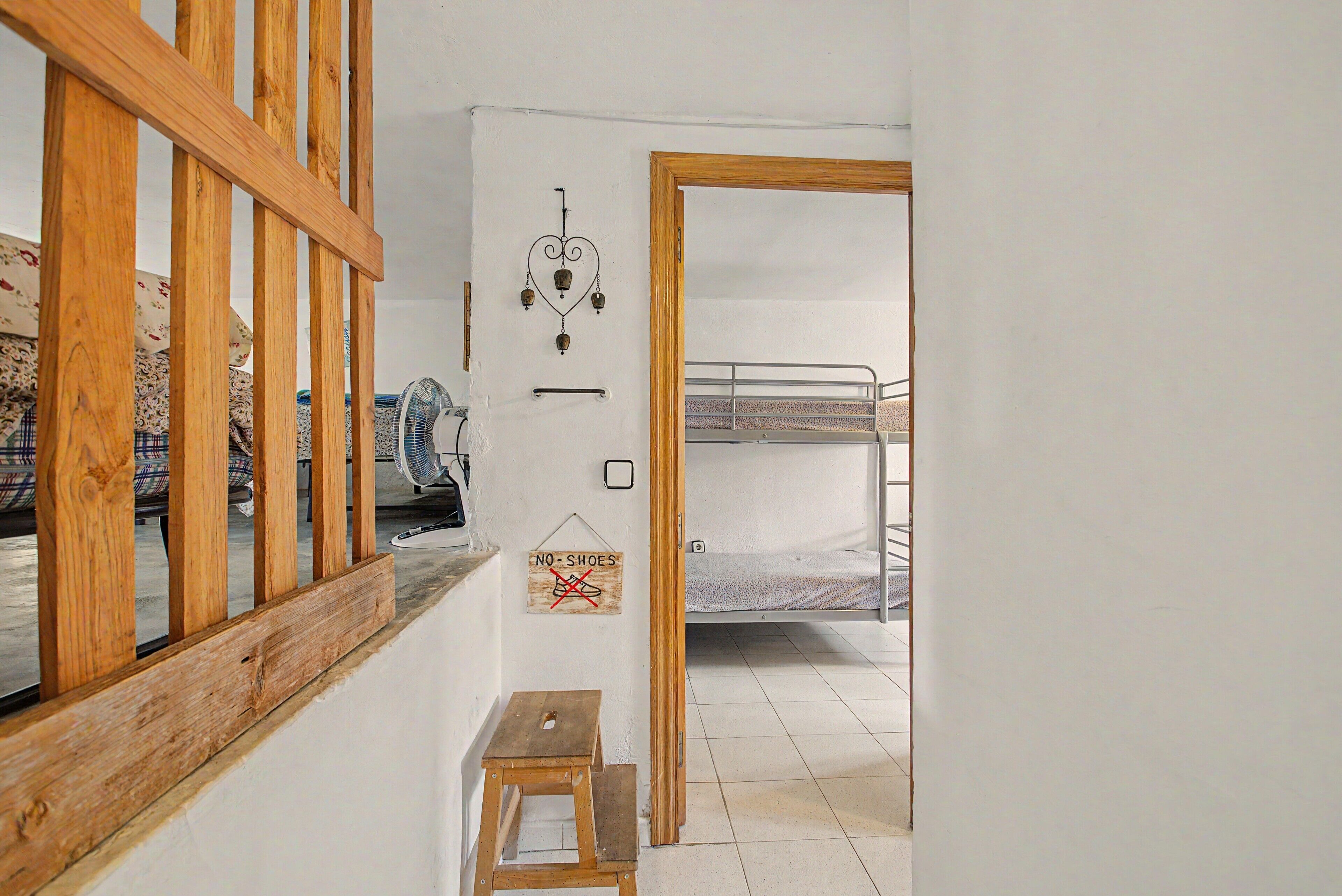 5 bedrooms