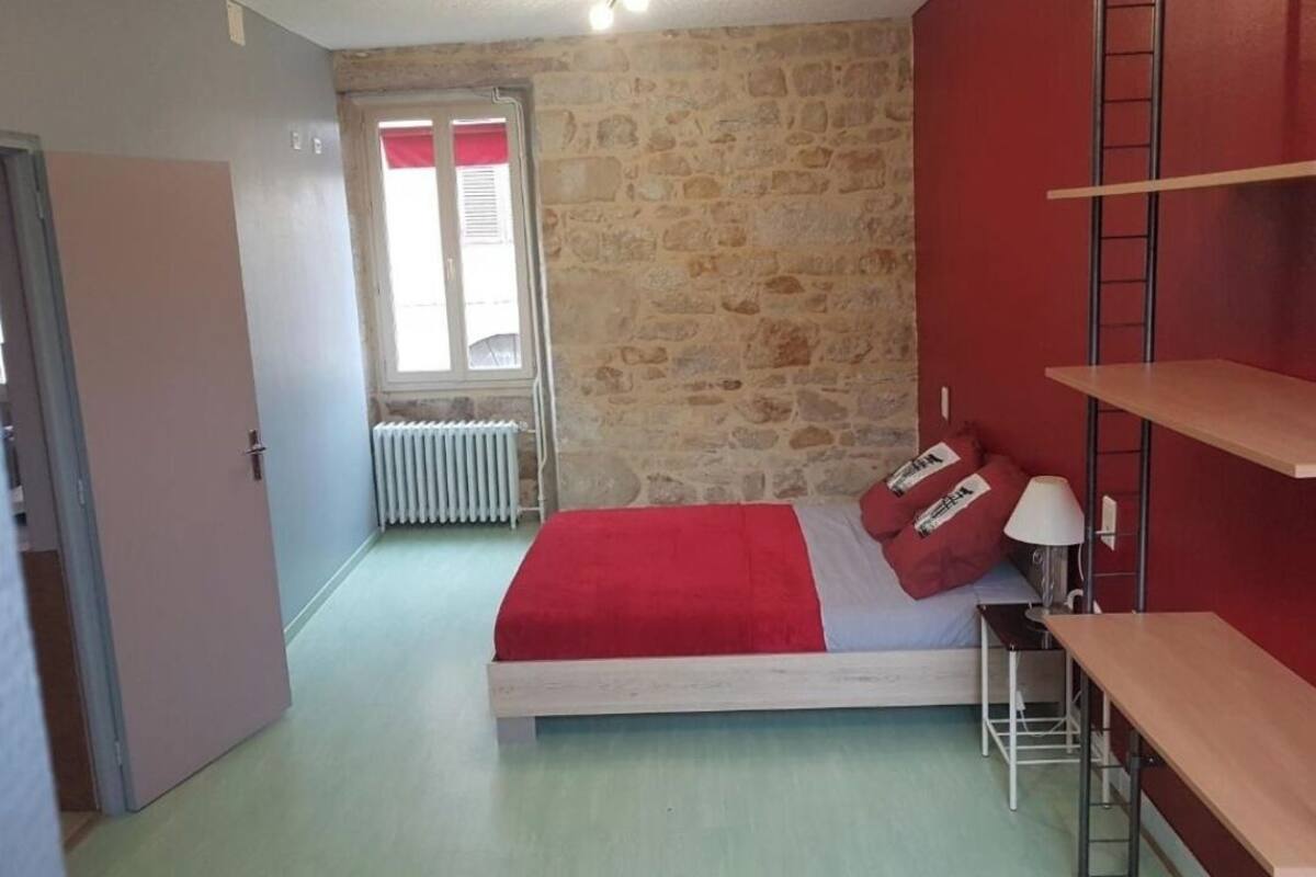 Apartamento, 3 habitaciones, no fumadores | Tabla de planchar con plancha, cunas gratuitas, wifi gratis