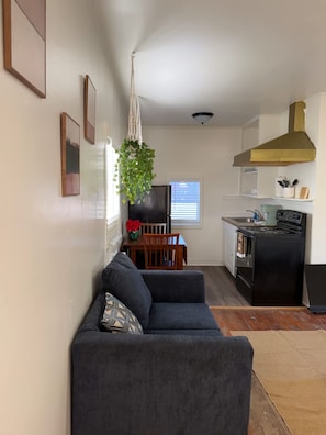 1 bedroom - Cozy Modern Studio - Heart of Lafayette (Lafayette)