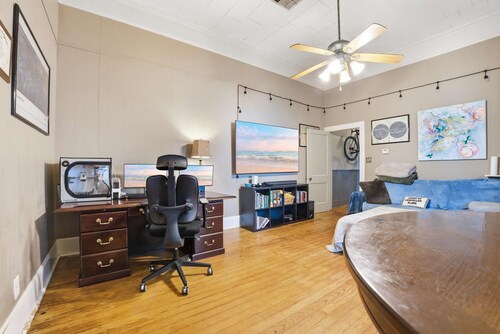 Serene 1BR Nature Stay Near Lafayette w Parking
