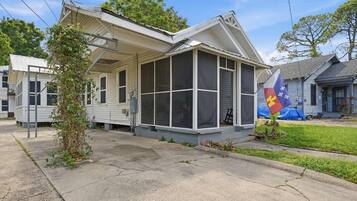 House | 1 bedroom, high-speed internet