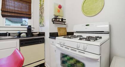 Spacious 2BR Perfect for Work Crews or Families