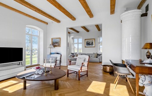 Renovated farmhouse with views over Lillebælt