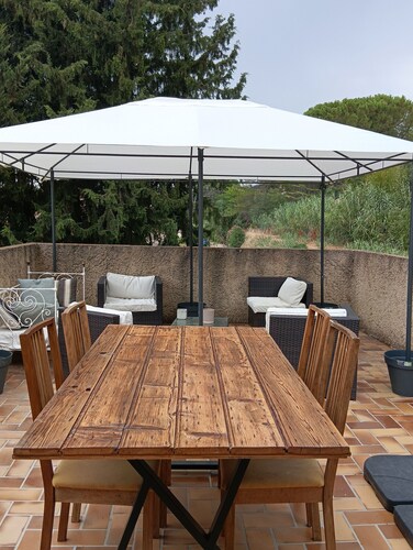 Maison en campagne avec terrasse privative et jardin
