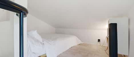 1 bedroom, high-speed internet
