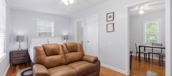 Charming 1BR Cottage Near Downtown Lafayette