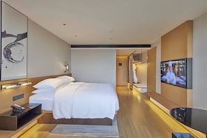Luxury-Doppelzimmer | Hochwertige Bettwaren, Daunenbettdecken