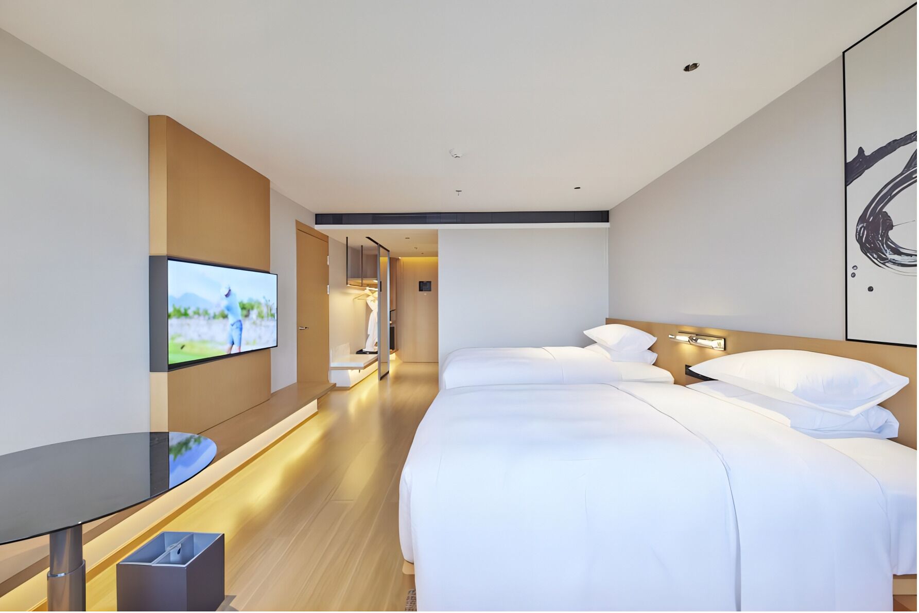 Superior Twin Room, City View | In-room safe, desk, blackout curtains, iron/ironing board