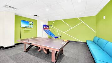 House | 3 bedrooms, high-speed internet