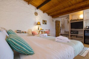 1 dormitorio, caja fuerte, tabla de planchar con plancha y wifi gratis