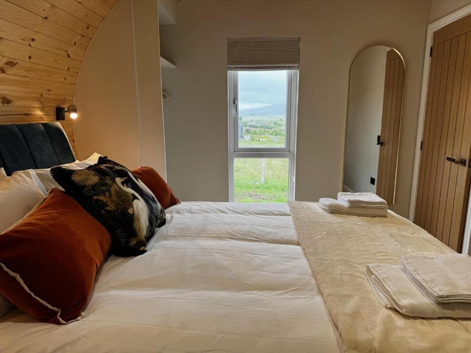 1 bedroom, free WiFi, bed sheets