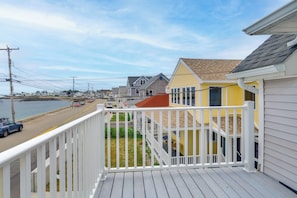 Apartment (3 Bedrooms) | Interior - Ocean & Marsh Views! Wells Condo w/ Outdoor Space (Wells)