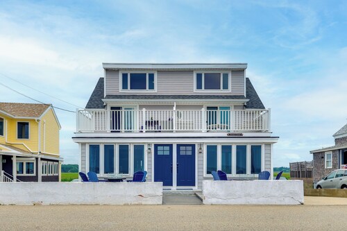 Ocean & Marsh Views! Wells Condo w/ Outdoor Space