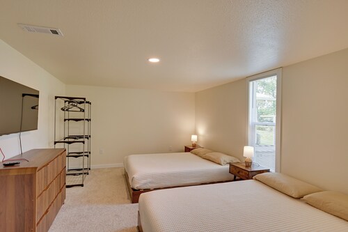 Waterfront Family Gem w/ Private Dock in Syracuse