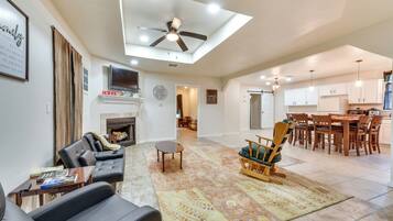 House (4 Bedrooms) | Interior