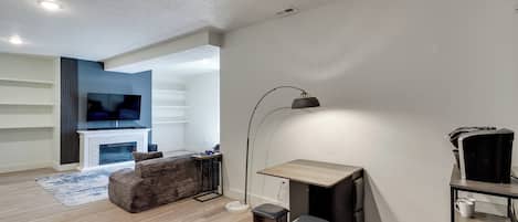 Apartment (1 Bedroom) | Interior