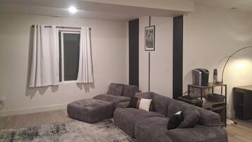Apartment (1 Bedroom) | Front of property