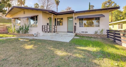 Walkable Home Base Near Llumc & Campus!