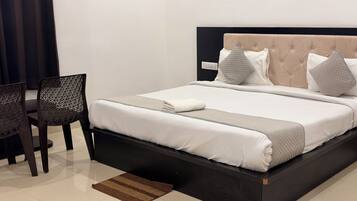 Desk, iron/ironing board, free WiFi, bed sheets
