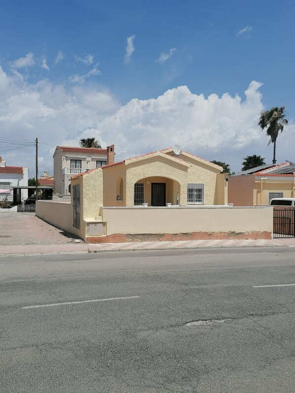 Exterior - Vrbo Property (San Fulgencio)