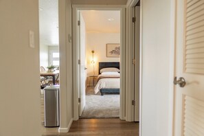 3 habitaciones, tabla de planchar con plancha y wifi gratis 