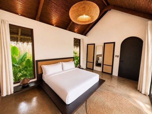 Nayma Villas