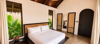 Nayma Villas