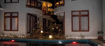 Olarashii River Lodge