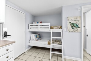 Iron/ironing board, free WiFi - Oceanfront Studio | Myrtle Beach Resort RT0802 (Myrtle Beach)