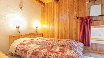 3 dormitorios, tabla de planchar con plancha, wifi