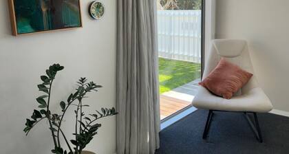 Executive Accommodation Lower Hutt | Spacious 4BR Home