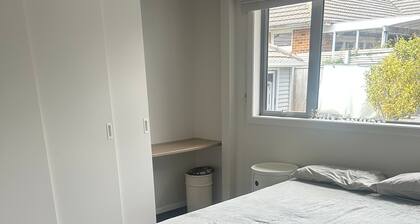 Executive Accommodation Lower Hutt | Spacious 4BR Home