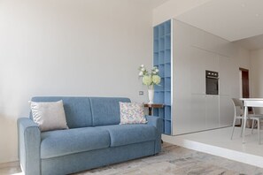 Living area - Domio Fly & Drive | Urban Chic with A/C (Bergamo)