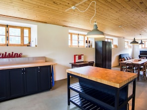 Dining - Appartement - Gîte chez MarEdo, (Montmelon), by Interhome (Montmelon-St.Ursanne)