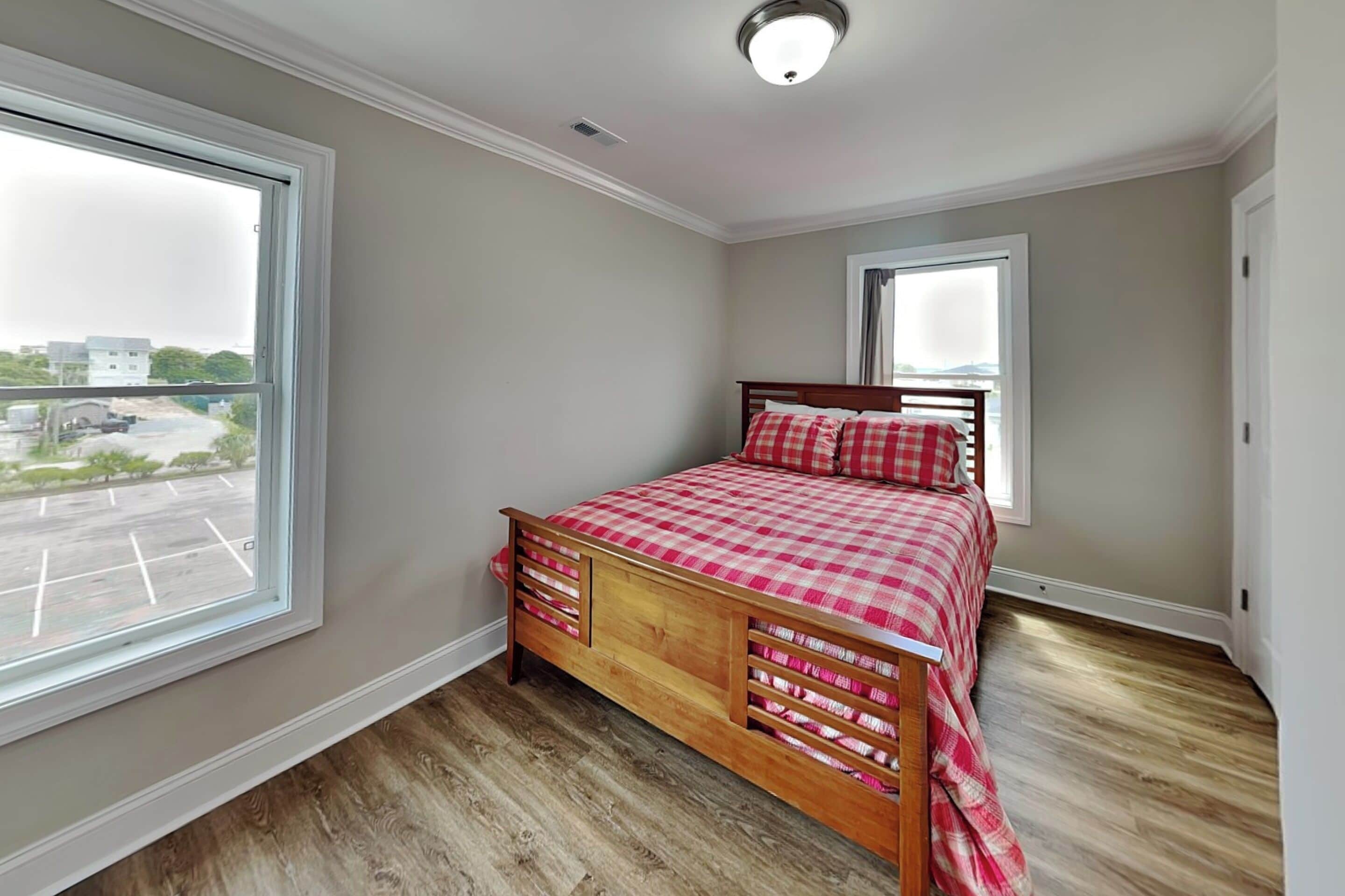 Studio (4 Bedrooms) | Property amenity