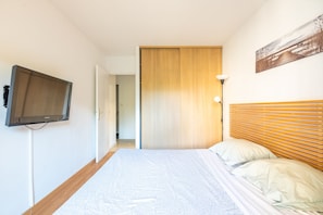 1 Schlafzimmer, Bügeleisen/Bügelbrett, kostenloses WLAN