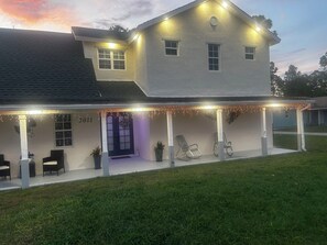 Exterior - 4-bedroom house in tranquil Lehigh Acres with Central AC (Lehigh Acres)