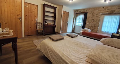 Omaha Secret Normandy Cottages