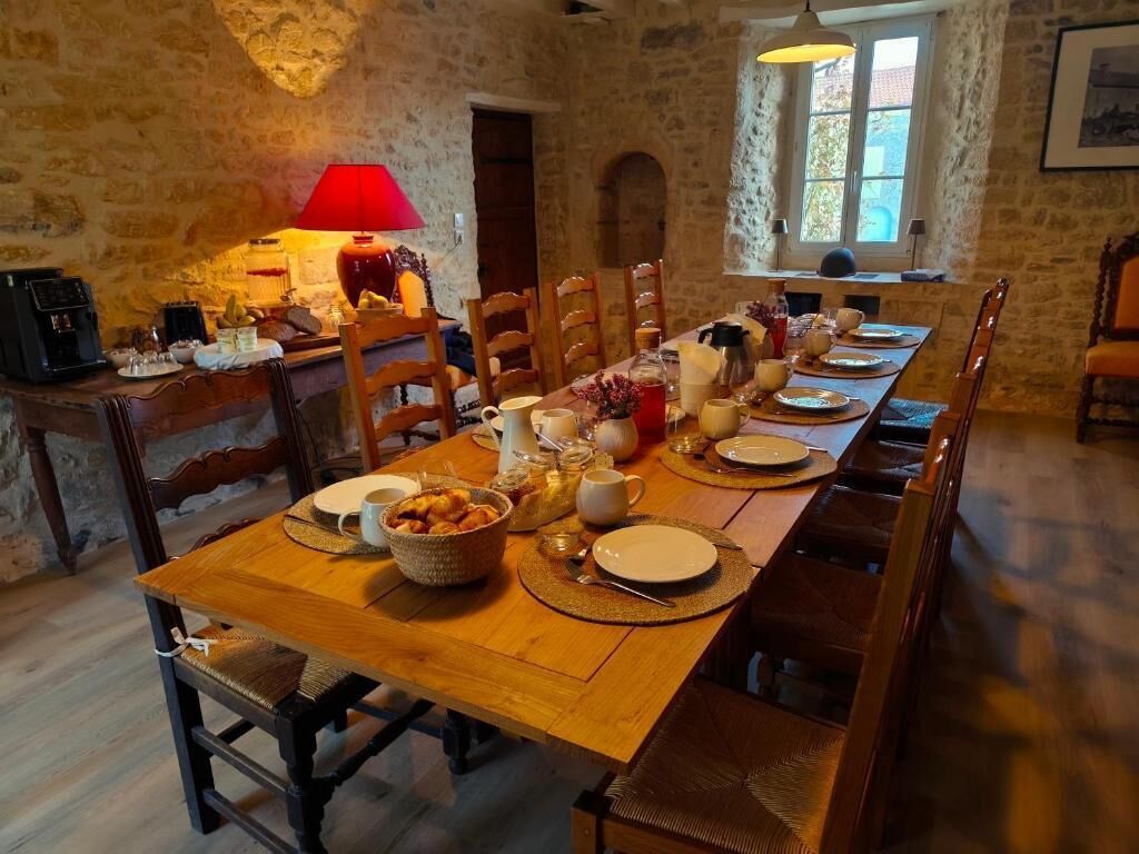 Desayuno de cocina local todos los días (con cargo) 