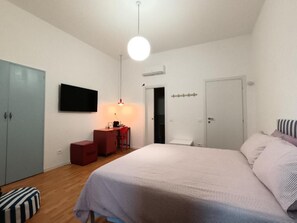 Room - Vrbo Property (Civitavecchia)