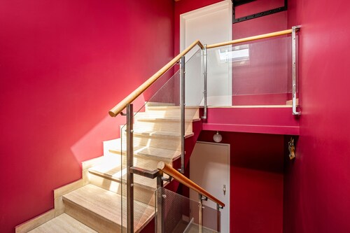 Apartment 'Helles Große Wohnung' with Wi-Fi