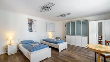 2 Schlafzimmer, Bügeleisen/Bügelbrett, WLAN, Bettwäsche