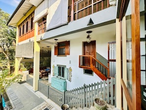 Ngoại thất