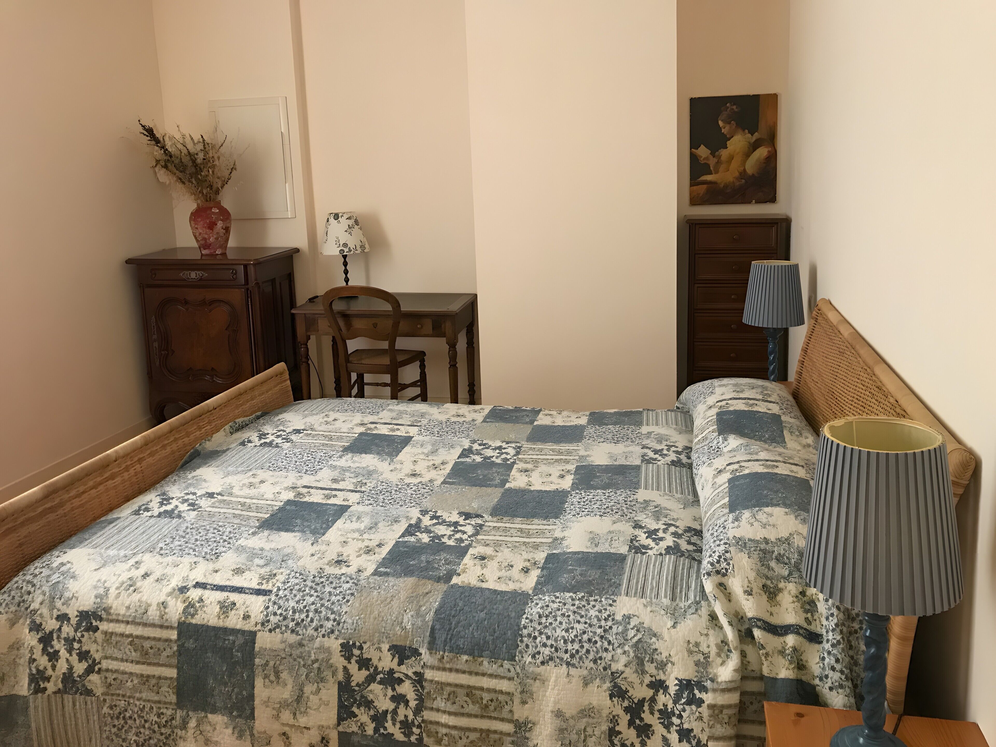 3 chambres, fer et planche à repasser, Wi-Fi, literie fournie