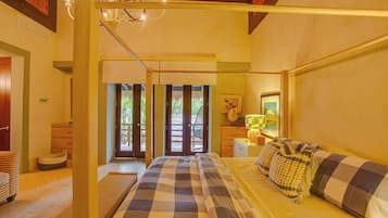 Villa, Garden View | In-room safe, free WiFi
