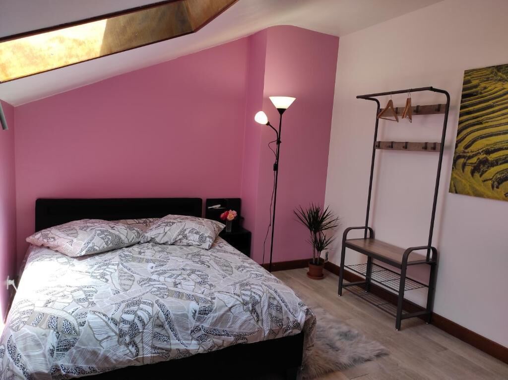 Iron/ironing board (on request), WiFi (free)
