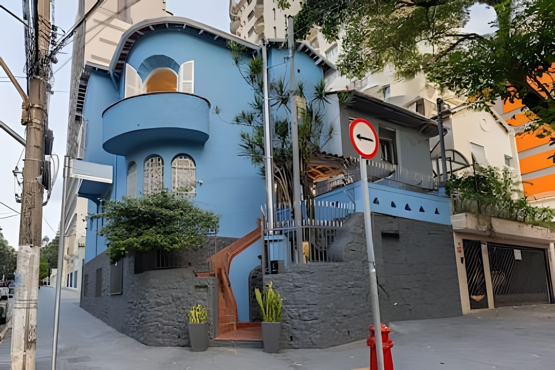 Basic Apartment | Exterior