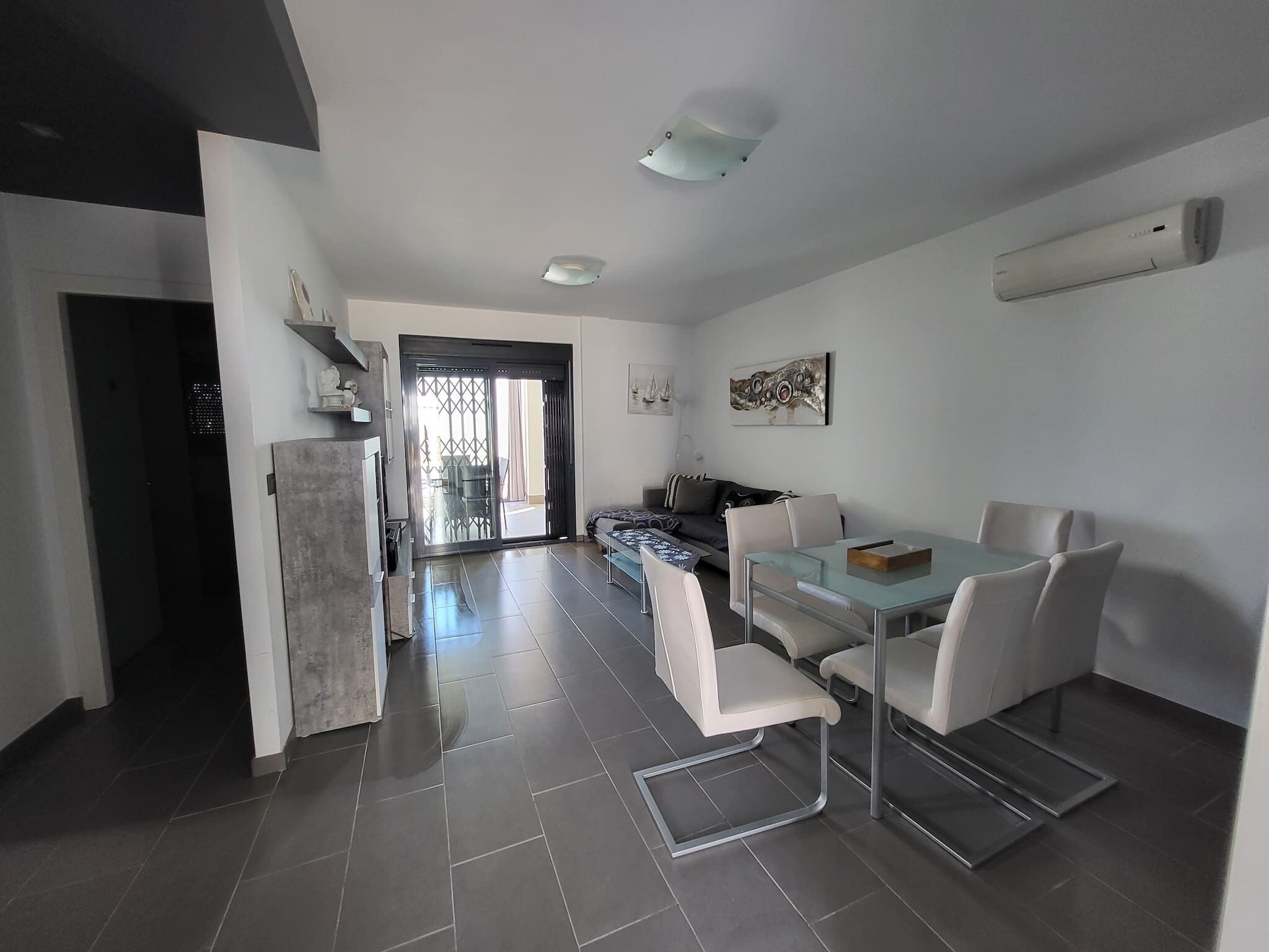In-room dining